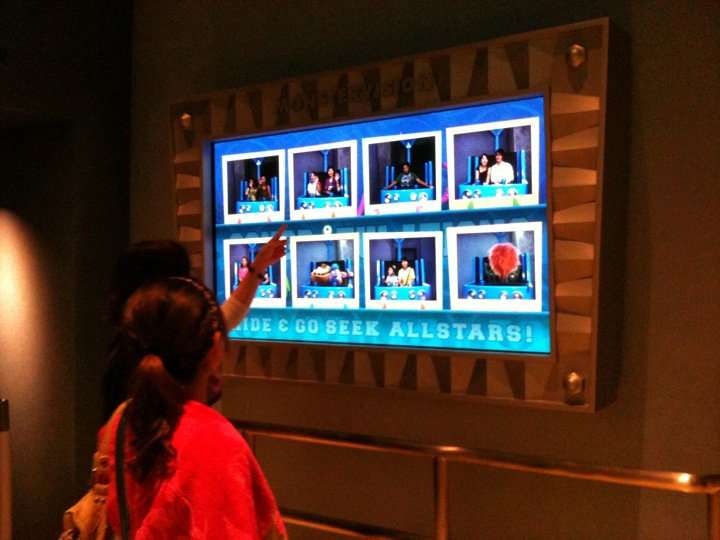 Hide & Go Seek | Disney Japan